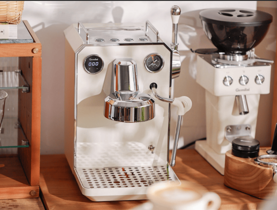 PSG3006W American-style espresso machine, semi-automatic coffee maker with 1450W power output and 15Bar espresso extraction capacity. Features ULKA high-pressure pump, 1.7L water tank, steam milk fro
