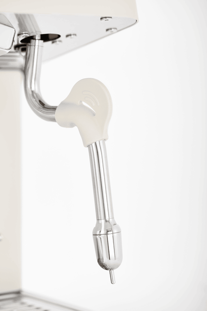 PSG3028A American-style espresso machine, semi-automatic coffee maker with 1450W power and 15Bar espresso extraction. Features ULKA high-pressure pump, 1.7L water tank, ivory white finish, steam mil